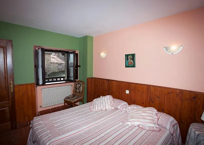 Nuestra Senora Del Carmen Guest house San Sebastian de Garabandal