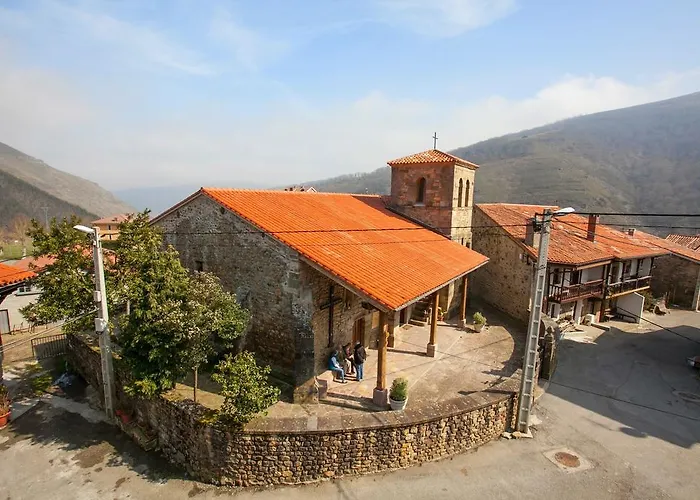 Nuestra Senora Del Carmen