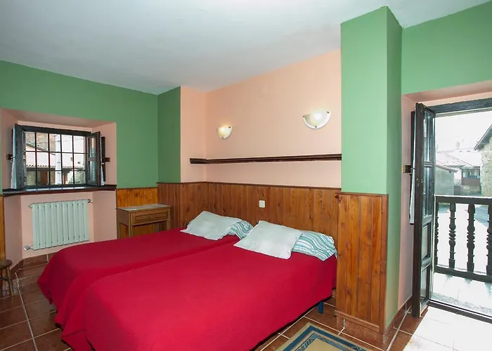 Nuestra Senora Del Carmen * San Sebastian de Garabandal