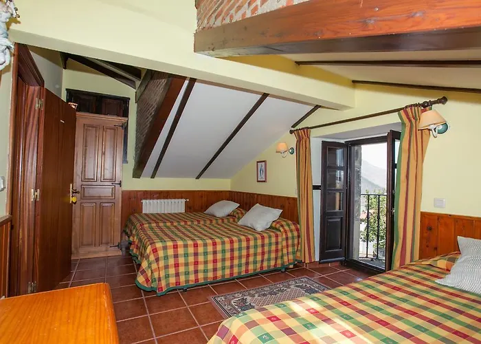 Nuestra Senora Del Carmen